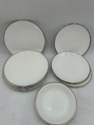 12 PIEZAS PLATOS DORIC WEDGWOOD / CUENCO INGLATERRA Foto 1 de 4