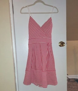 NWT Hot Pink And White Adjustable Spaghetti Stap Dress Women's Juniors - Picture 1 of 3