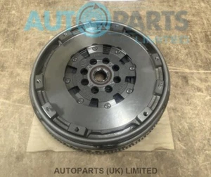 415 0138 10 NEW GENUINE LUK FLYWHEEL FOR 2.0 HDi JTD C5 DISPATCH 406 EXPERT SCUD - Picture 1 of 5