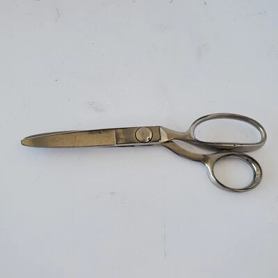 Vintage Wiss Model CB9 Large Heavy Duty 9" Pinking Shears Made in USA - Image 1 of 4