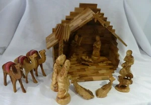 Weihnachtsfiguren Weihnachtskrippe Handarbeit Handgeschnitzt - Picture 1 of 10