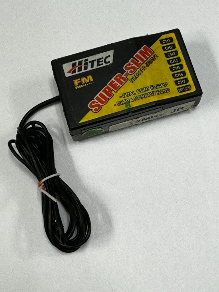 Excellent Hitec Super Slim 72mhz FM Positive Shift RC Receiver : JR - Image 1 of 1