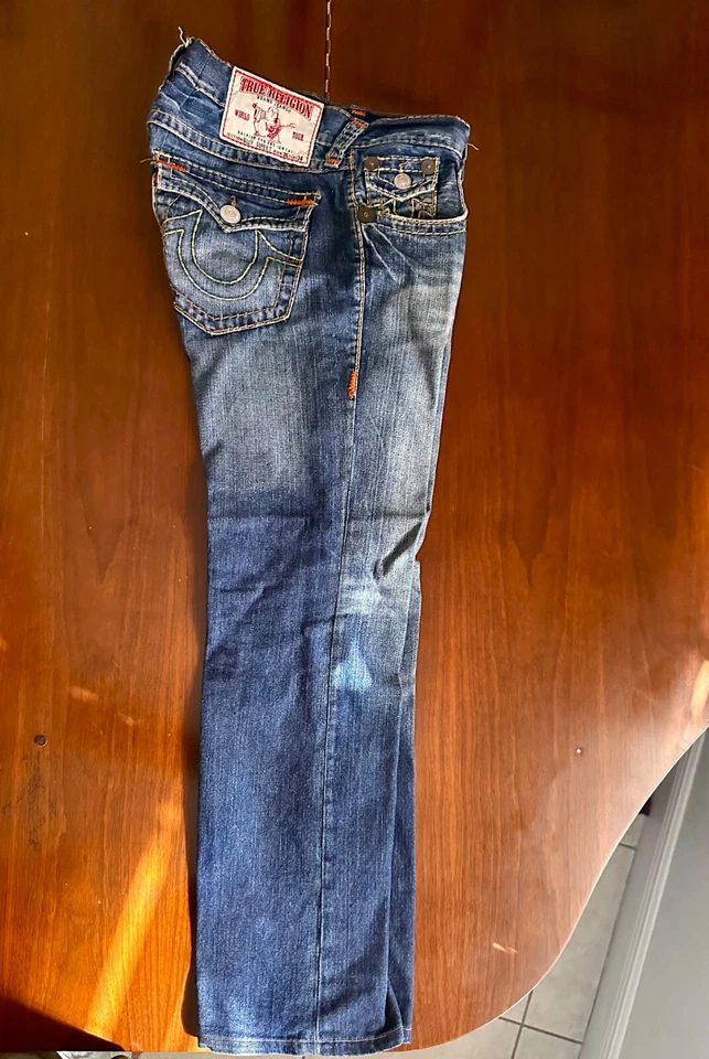 Vaquero urbano Billy Super T con costuras doradas y naranjas True Religion talla 36/34 Foto 1 de 4