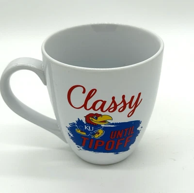 Taza de cerámica Kansas Jayhawks Classy Until Tipoff 12 OZ Frío caliente Foto 1 de 4