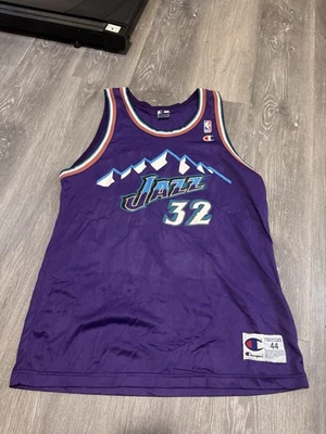 Vintage Champion NBA Karl Malone #32 Utah Jazz Jersey Purple Size 44 Mens NBA - Image 1 of 4