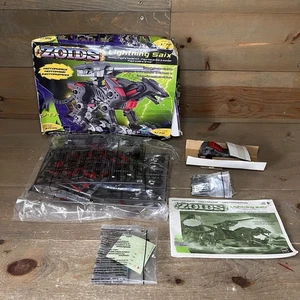 *LEER* Hasbro Zoids #035 Lightning Saix 2001 1/72 Figura de Acción Modelo Kit TOMY - Imagen 1 de 17