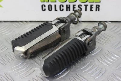 Reposapiés delanteros Suzuki GSF 600 Bandit GSF600 2000 a 2004 B151 Foto 1 de 4