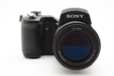 Sony Cyber-Shot DSC-F828 8.0MP Digital Camera Black from JP - Image 1 of 3