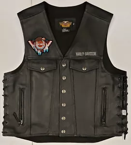 HARLEY DAVIDSON SCHWARZ LEDER BIKER'S XL WESTE ~ SCHNÜRSEITE ~ HERGESTELLT IN USA ~ AUSZEICHNETER ZUSTAND - Bild 1 von 12
