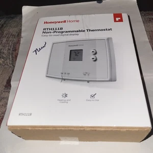 Honeywell Digital Non Programmable Thermostat RTH111B EASY TO READ DIGITAL.    B - Picture 1 of 9