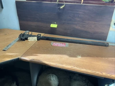 Brazo de arrastre izquierdo # 1822347 Polaris 1996 XCR 440 SP moto de nieve Foto 1 de 4