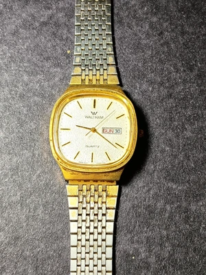 Vintage Waltham Watch Gold Tone Day/Date For Parts & Repair - Image 1 of 4