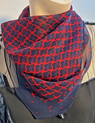 Bufanda geométrica vintage cuadrada mediana negra, roja de 26 pulgadas - seda - Ann Taylor Foto 1 de 4