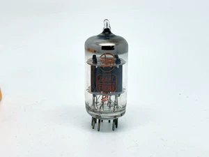 1 x DIEZ Fujitsu 12AX7 ECC83 Hecho en Japón Probado BUENO Y EQUILIBRADO Tubo de Vacío Triodo - Imagen 1 de 10