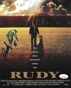 RUDY RUETTIGER signiertes 8x10 Foto Rudy Film mit JSA COA - Bild 1 von 2