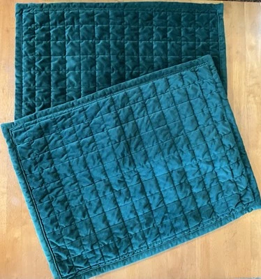 Luxurious Soft Velvet Quilted Forrest Green Pillow Shams QUEEN Set Cozy Holiday - Image 1 of 4