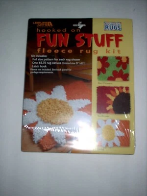 KIT ALFOMBRA DE LEISURE ARTS CON TELA Foto 1 de 2