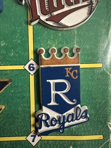 MLB vintage standing board baseball 1970’s Logo Magnet ⚾️ Kansas City Royals Cover