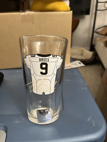 New Rare Drew Bree’s New Orleans Saints Pint Glass With Original Stickers Cover