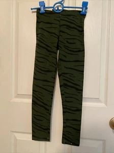 SO Leggings Girls Medium 8 Green Black Camouflage School Fall Winter New - Picture 1 of 4