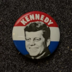 JOHN F. KENNEDY for President 1 1/8" political campaign button / pin - Picture 1 of 1