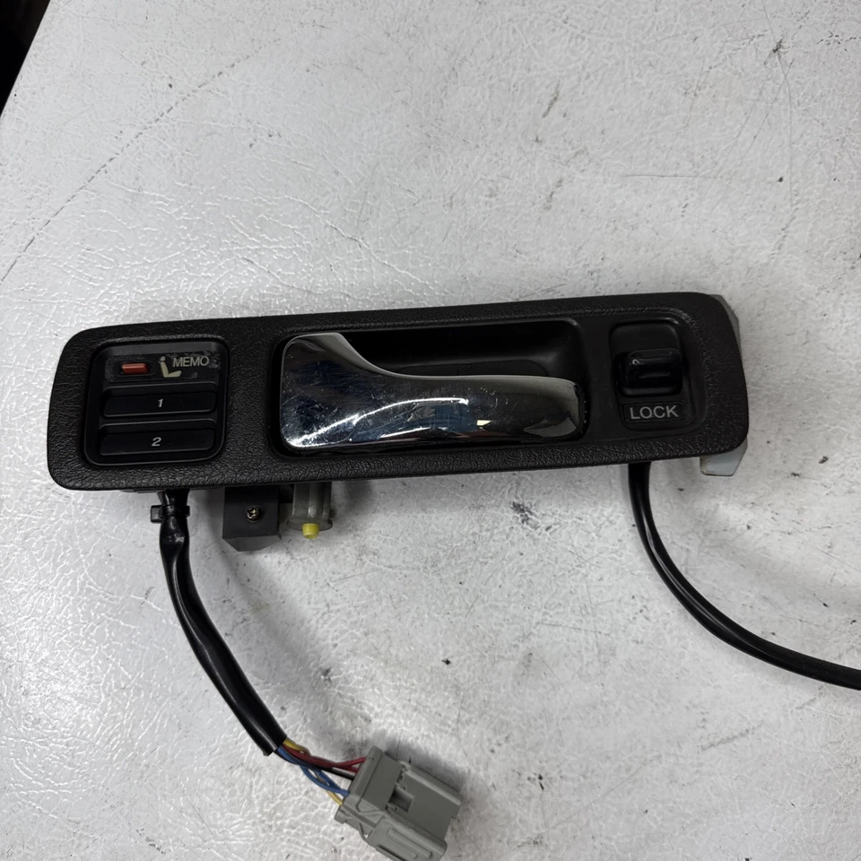 1991-1995 Acura Legend *BROWN* Sedan Front Driver Left Interior Door Handle OEM - Image 1 of 4