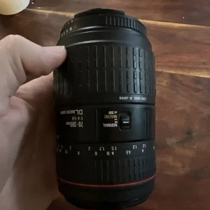 Sigma AF 70-300mm f4-5.6 D DL Macro Super Lens Nikon F Mount Camera Lens - Picture 1 of 13