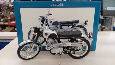 EBBRO Honda CL72 1962 Motorcycle Diecast Model 1:10 Scale Japan Vintage Replica - Image 1 of 4