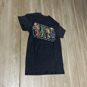 Mad Engine Star Wars In A Galaxy Far Far Away T-Shirt Men’s Size Small - Picture 1 of 3