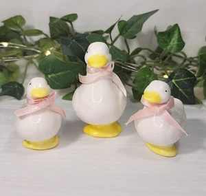Adorable Vintage Russ Berry Duck Figurines with Pink Bows. Item #1056. Set of 3 - Picture 1 of 7