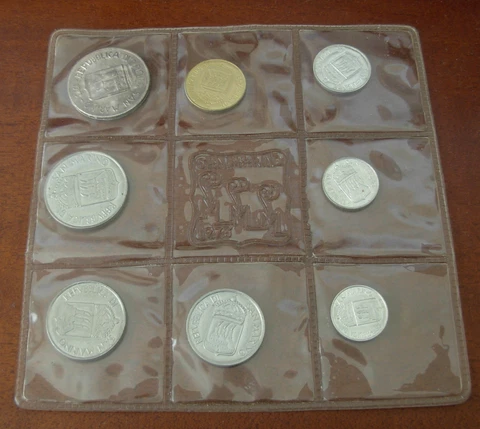 San Marino 1973 Full 9 Coin Mint Set Original Mint Sealed BU Cover