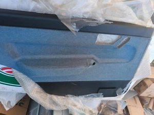 PANNELLO PORTA POSTERIORE SX FIAT TEMPRA ORIGINAL 181247880 VELLUTO BLU 92516724 - Imagen 1 de 9
