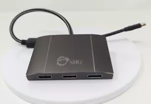 SIIG 3 Port DisplayPort MST Hub 4k - Muti Monitor Splitter 1x3 + Mini DP Adapter - Picture 1 of 5