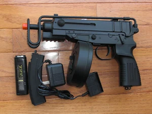 Metal Gear Box Electric Airsoft Gun Scorpion with Drum Mag & a Stick Magzine - Picture 1 of 4