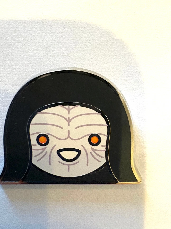 Star Wars Celebration Pin 2016 London Emoji Pin Darth Vader Staff Trader Pin - Image 1 of 1