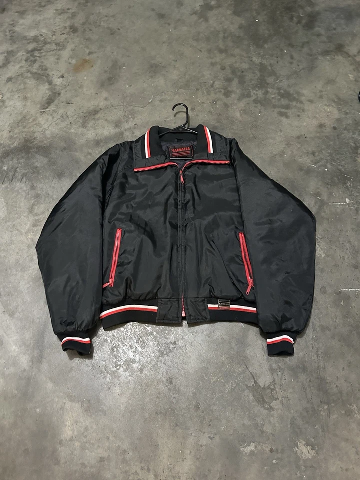 vintage 90’s YAMAHA snowmobile jacket red and black size Mens XL - Image 1 of 4