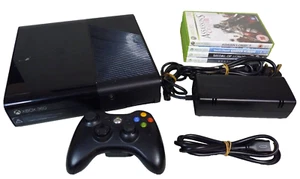 Microsoft Xbox 360 E 250GB Black Console with Controller and 4 Games - Picture 1 of 24