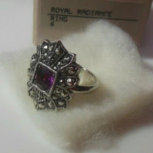 Anillo Vintage AVON Royal Radiance Talla 6 Nuevo en Caja - Imagen 1 de 3