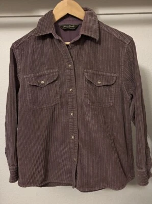 Chaqueta con botones de pana 100 % algodón púrpura pequeña Eddie Bauer para mujer Foto 1 de 4