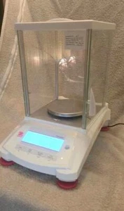 Balanza de precisión Ohaus Pioneer PX523 520 gramos x 0,001 legibilidad muy bonita - Imagen 1 de 7