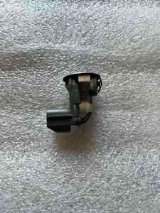 Sensore Originale Nissan Infiniti PDC Sonar Parcheggio Assistenza 25994-CM30E - Foto 1 di 5
