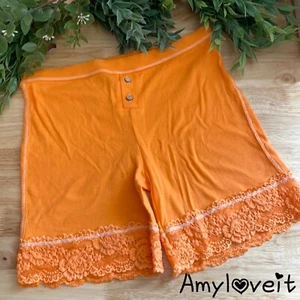 Free People Lace Trim Ribbed Shorts Size XS New - Picture 1 of 4