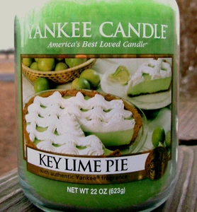 "PIE DE LIMA CLAVE"" Comida Yankee Candela Retirada ~ Grande 22 oz. ~ ETIQUETA BLANCA~ RARO~ NUEVO - Imagen 1 de 2