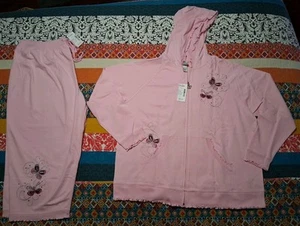 Fashion Bug Woman's NWT Y2K Pink Butterfly Capri Sweat Suit Size 22/24 - Picture 1 of 13