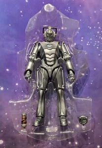 Doctor Who Cyber Leader Cyberleader Cyberman EMP Device & Chestplate 5" Figure - Picture 1 of 16