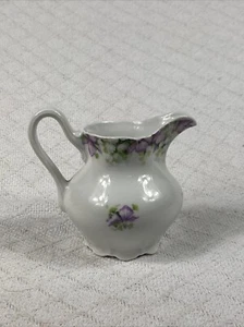 CT Altwasser Creamer Floral Purple flowers Vintage - Picture 1 of 9
