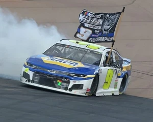 Chase Elliott 2020 NASCAR Champion 8"X10" Glossy Photo Print 7G - Picture 1 of 1