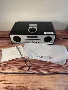 Sistema musicale integrato Vita Ruark Audio R4 con telecomando + manuale COMPLETAMENTE FUNZIONANTE!!! - Foto 1 di 17