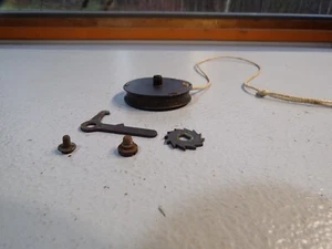 Carriage return coil mechanism; 1949 Royal Quiet DeLuxe typewriter S# A-1866880 - Picture 1 of 5