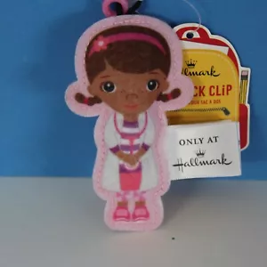 Hallmark Disney Junior Backpack Clip Dottie Doc McStuffins NWT - Picture 1 of 3